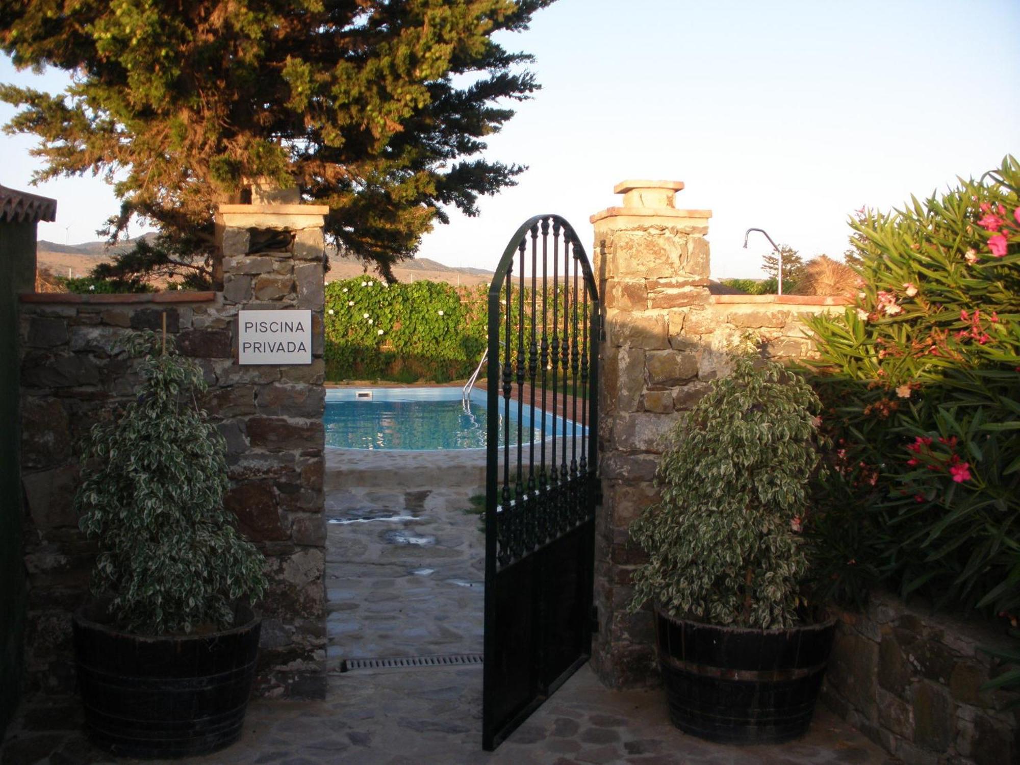 El Rancho Aparthotel Tarifa Exterior photo
